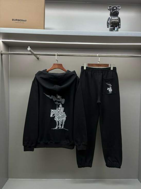 Picture of Burberry Sweater Suits _SKUBurberryS-2XLaztxB461B462B46337847